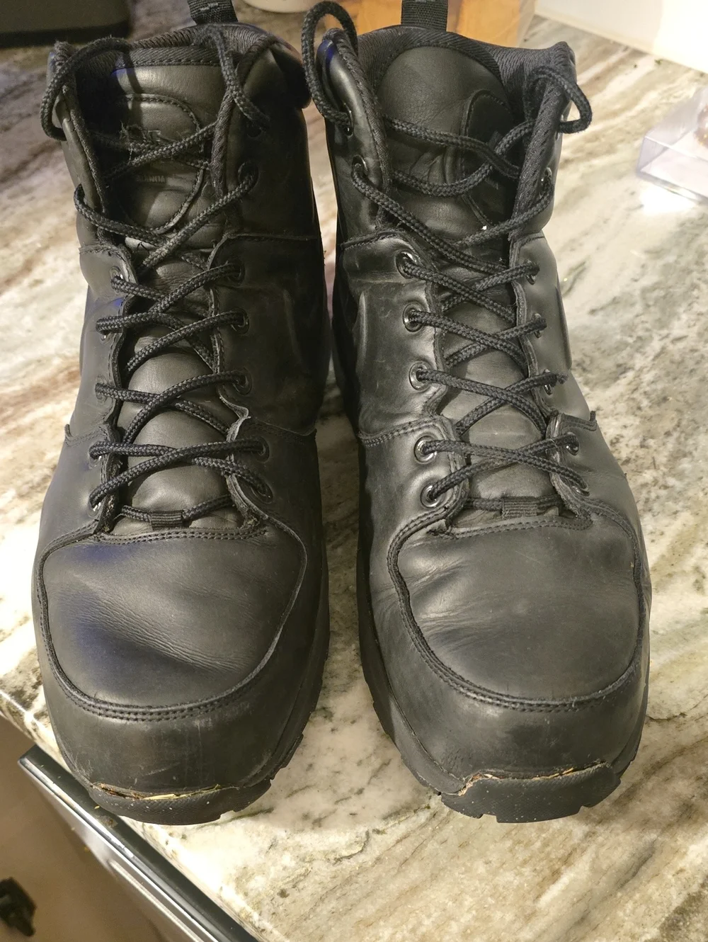 Mens Nike Manoa Leather Boots